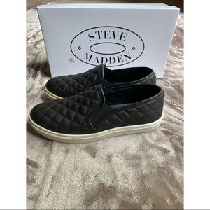 Steve Madden Sneakers